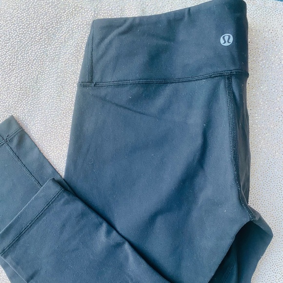 lululemon athletica Other - Lululemon Align Crop Leggings Size 6